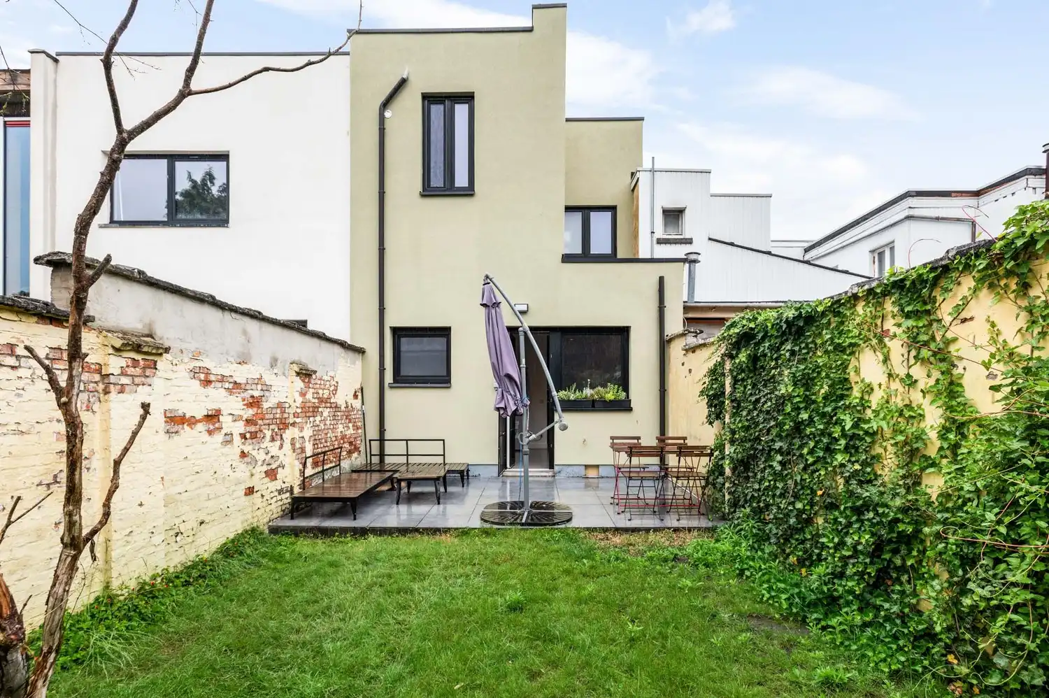 Toffe woning met 3 slaapkamers en ruime tuin te Deurne! foto 12