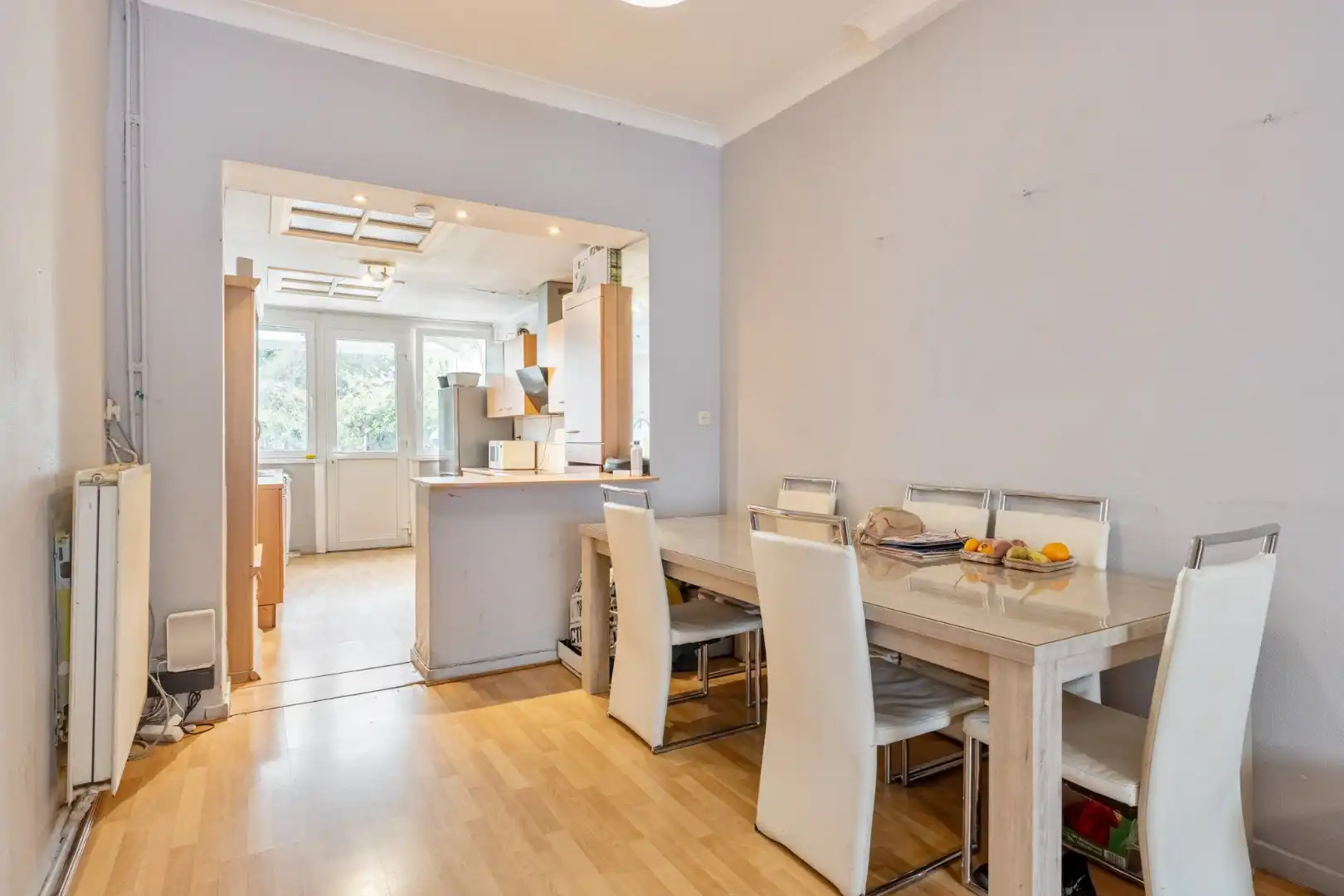 Deels gerenoveerde woning met stadstuin, 3 slpk, 2a60ca, tussen de kleine en grote ring  foto 3