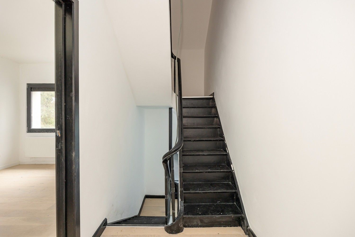 Karaktervolle halfopen woning in eclectische cottagestijl – EPC B – vergunde uitbreiding op toplocatie in Hoboken foto 23