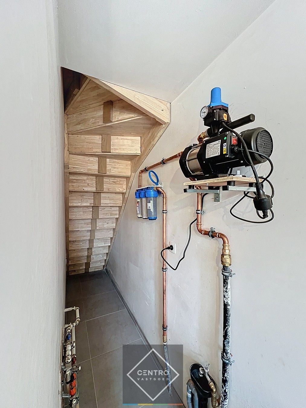 TOPAANBOD, halfopen  NB-woning met 3 slpks, ZUIDger. tuin, GARAGE én ZONNEPANELEN! foto 10