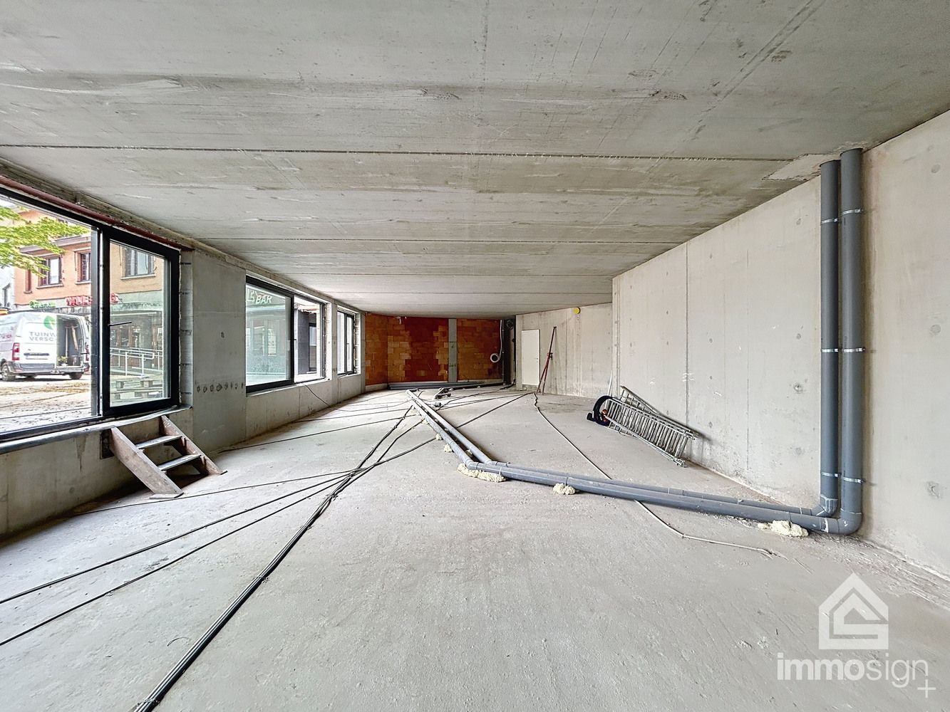 Gelijkvloers, nieuwbouw handelspand in het hartje van Hamont-Achel! foto 6