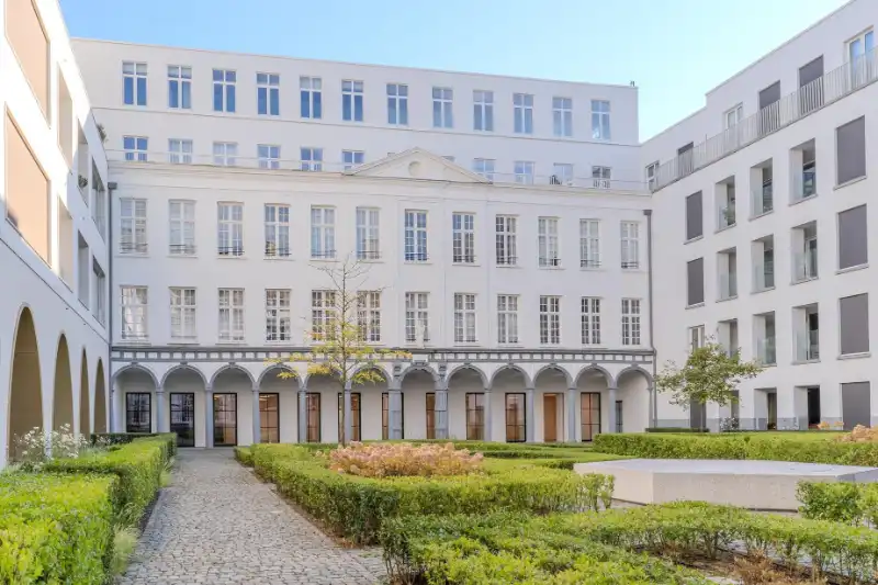 Kantoor te koop foto {{pictureIndex}}