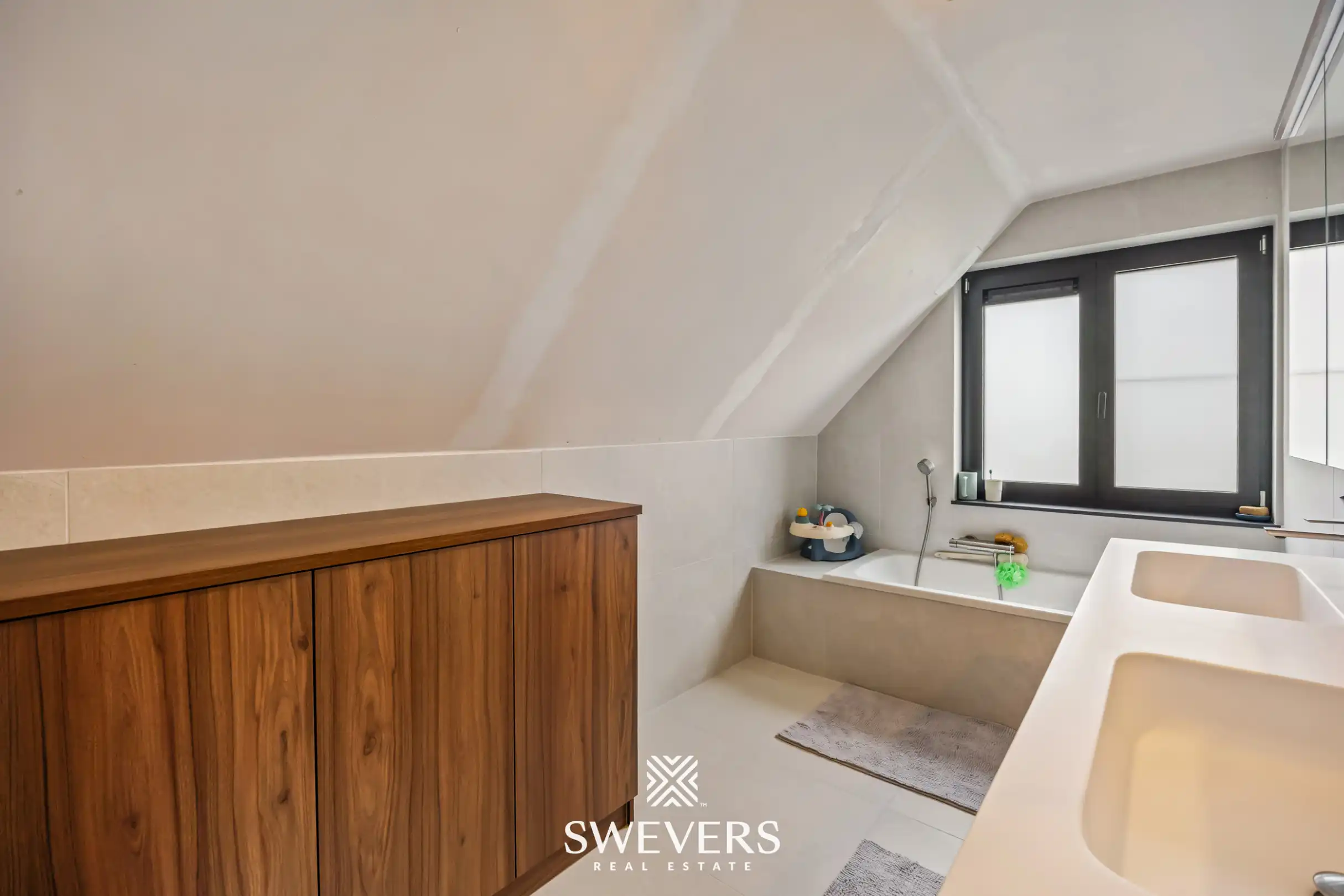 Instapklare open bebouwing met 3 slaapkamers op 14a 24ca in Zoutleeuw foto 19