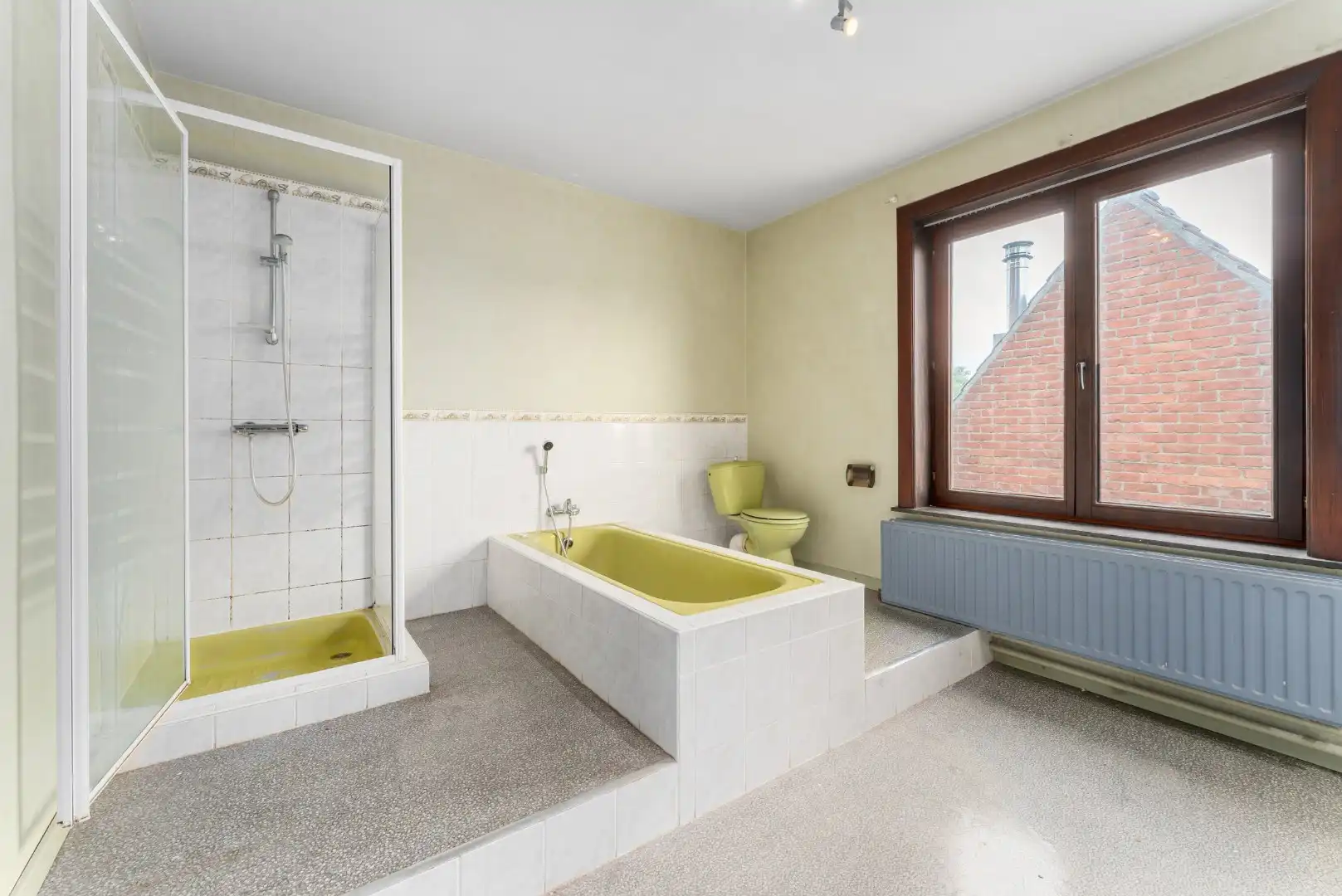 Karaktervolle woning met zicht op de velden foto 17