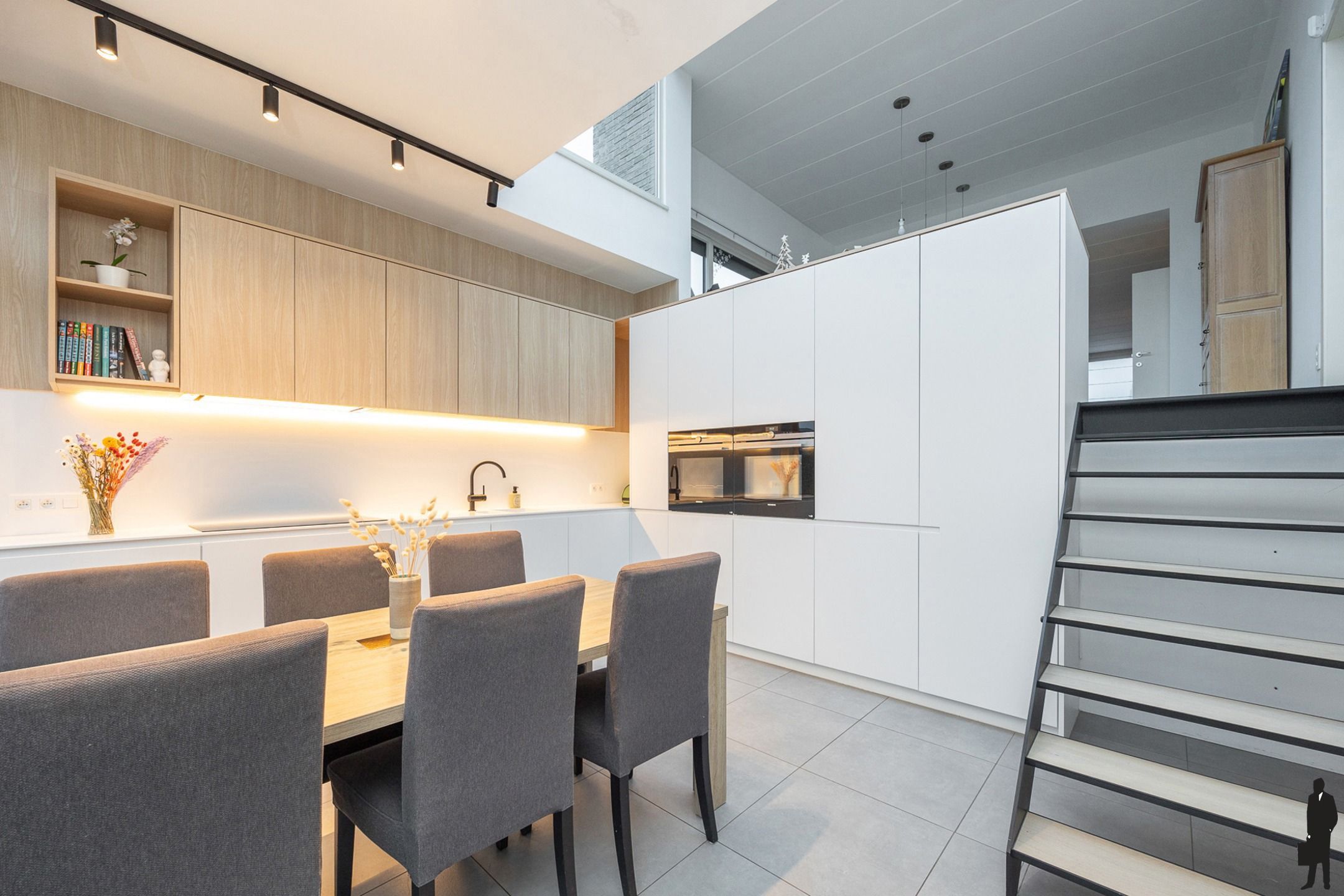 Woning met praktijkruimte  foto 8