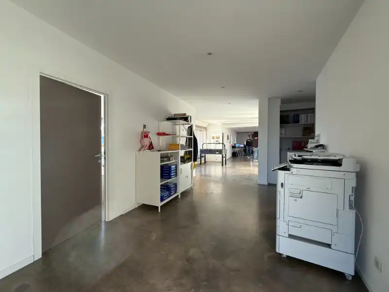 Instapklare kantoorruimte van 278 m² op commerciële topligging – Erpe-Mere foto 12