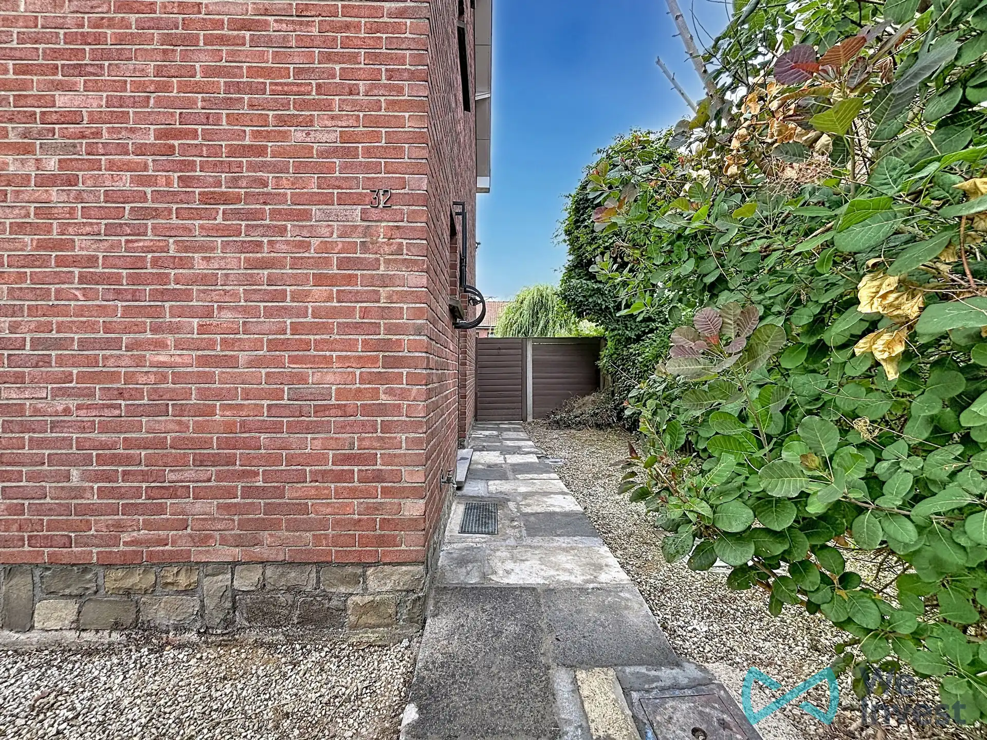 Gezinswoning met 3 slaapkamers en tuin op toplocatie!  foto 2