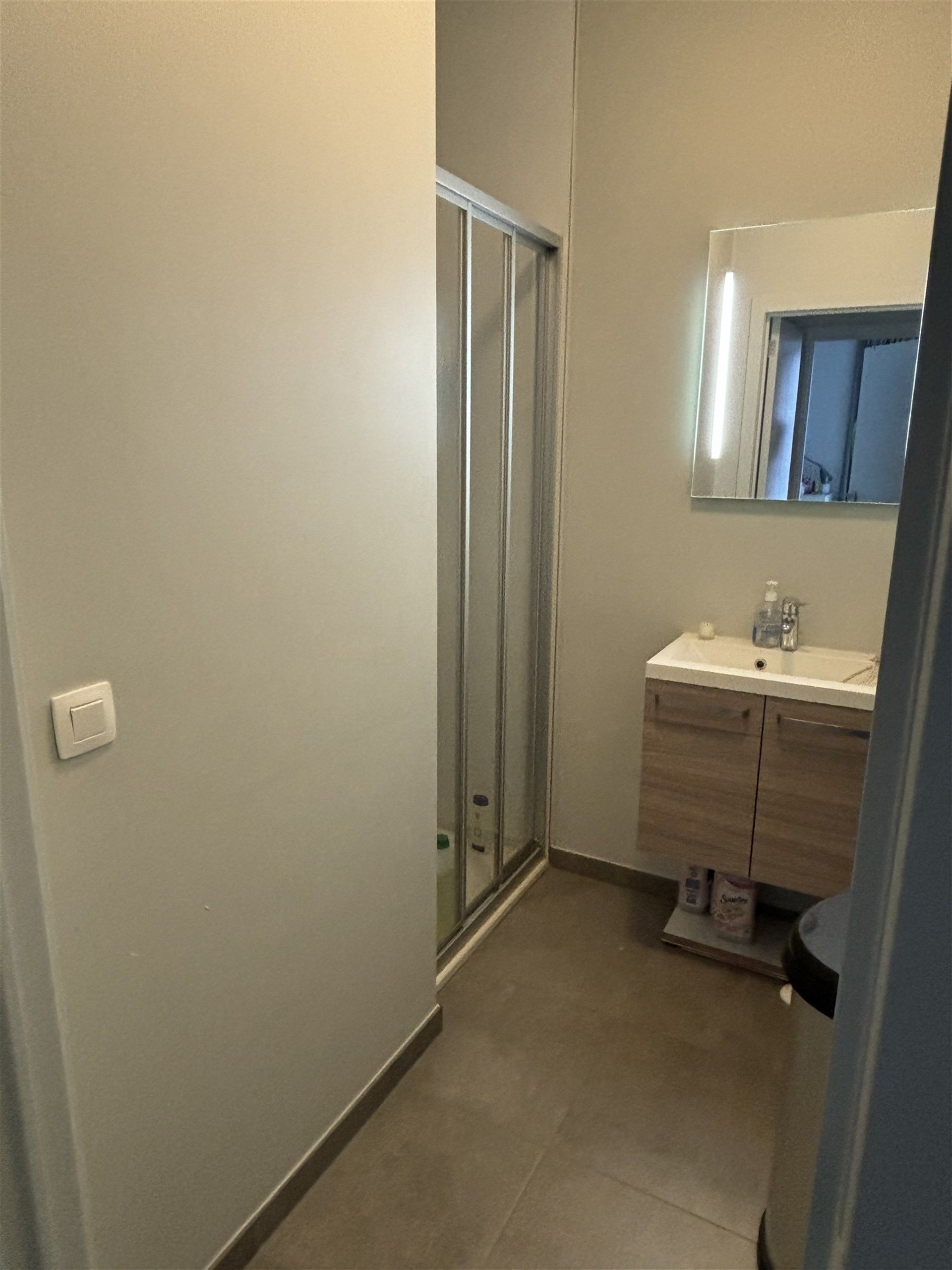 Instapklaar 3 slaapkamer appartement met 2 terrassen foto 11