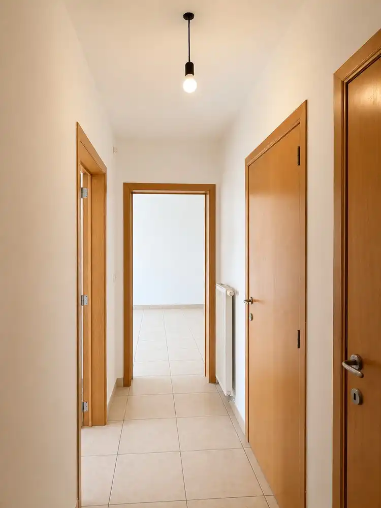 Instapklaar en energiezuinig éénslaapkamer doorzons appartement in het centrum van Eke foto 5