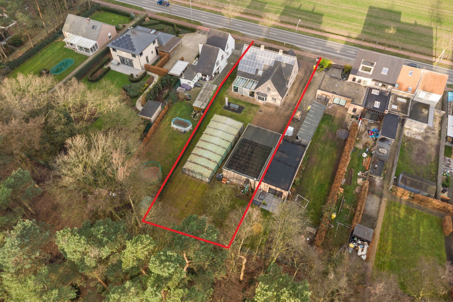 Energiezuinige villa met 5 slaapkamers en ruim bijgebouw op een perceel van 1.240m². foto 26