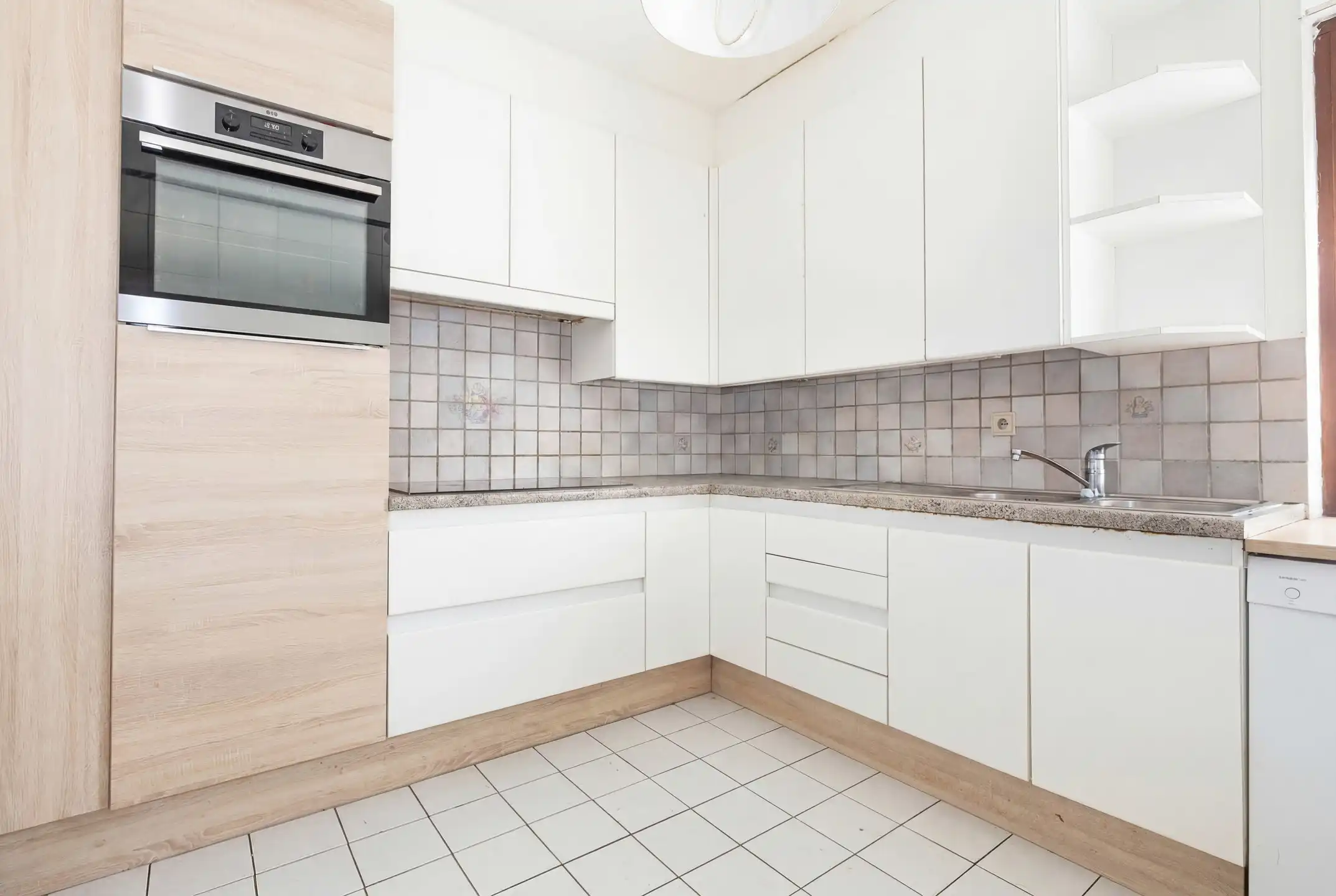 Mooi huis met 3 slaapkamers + kantoor foto 4