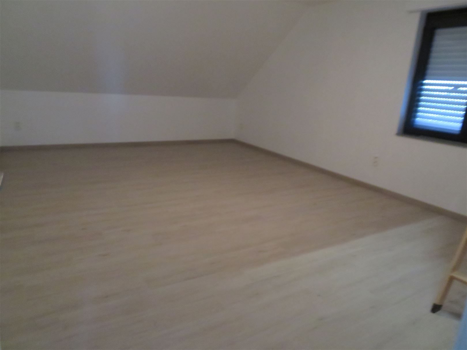 Halfopen bebouwing met 3 slaapkamers, garage en tuin! foto 7