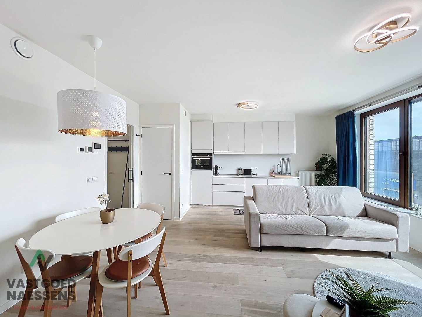 NIEUWBOUW / GEMEUBELDE STUDIO MET TERRAS  foto 7