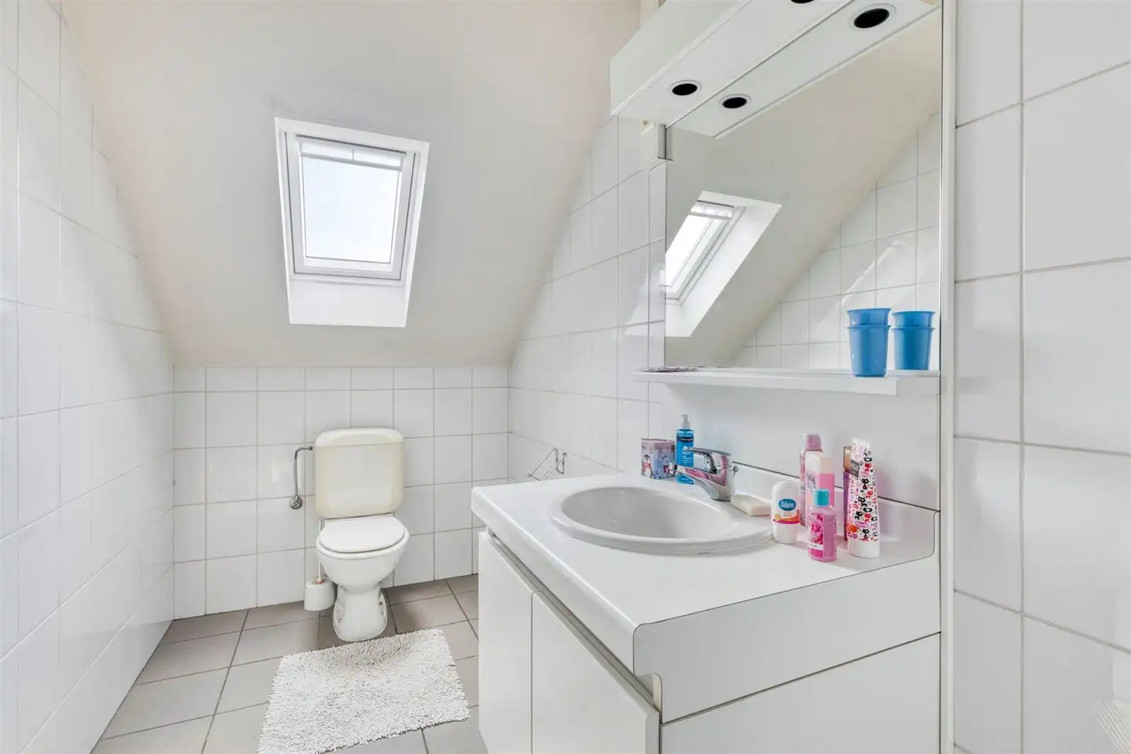 Ruime villa te huur op rustige locatie foto 22