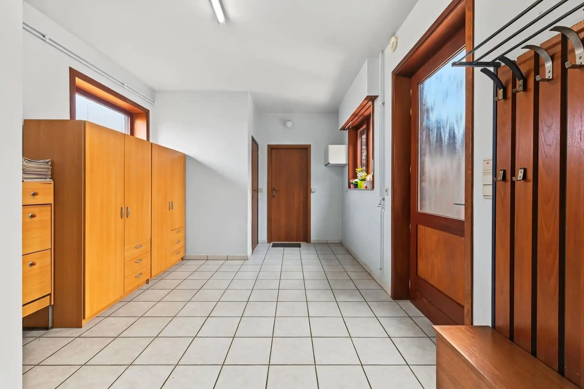 Ruim opgezette, landelijke woning mooie tuin op een perceel van ca. 3.028m² foto 13