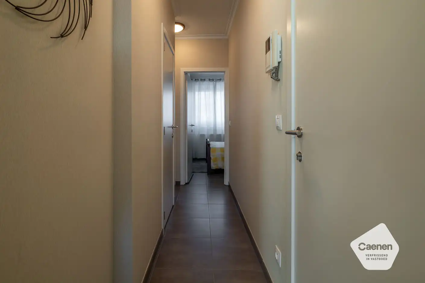 Instapklaar 2-slpk app + garagebox incl. foto 5