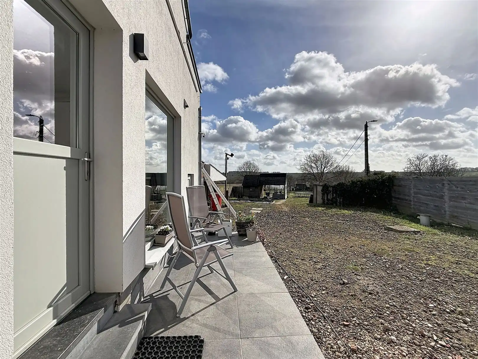 Gerenoveerde woning, 3 slpks, 2 bdks, opp 15a 80ca foto 4