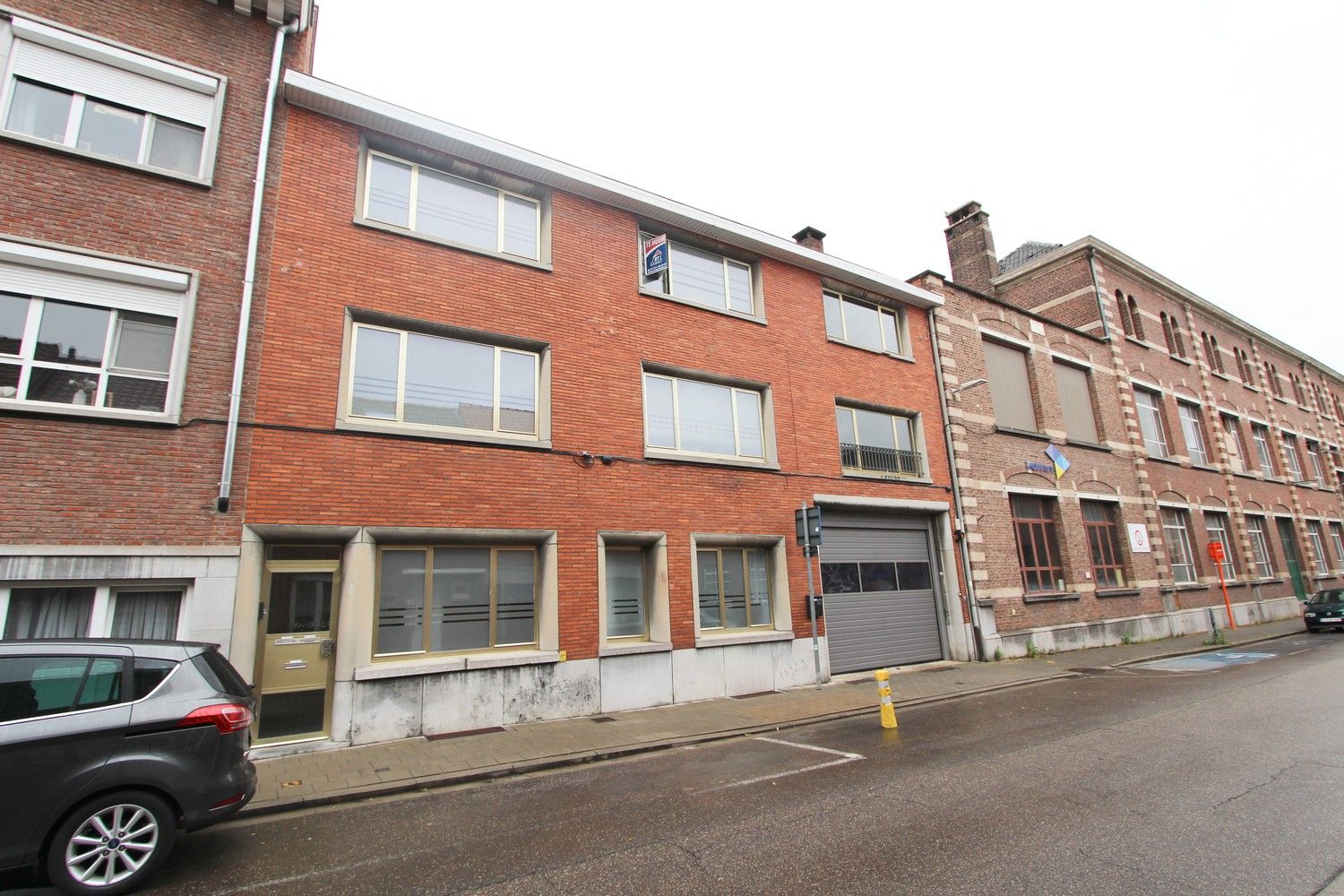 Goed gelegen appartement in het centrum van Sint-Truiden foto 14
