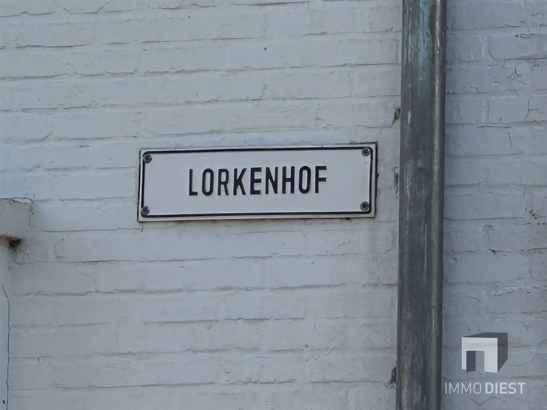 Woning op toplocatie! 3 slpks, tuin en garage foto 2