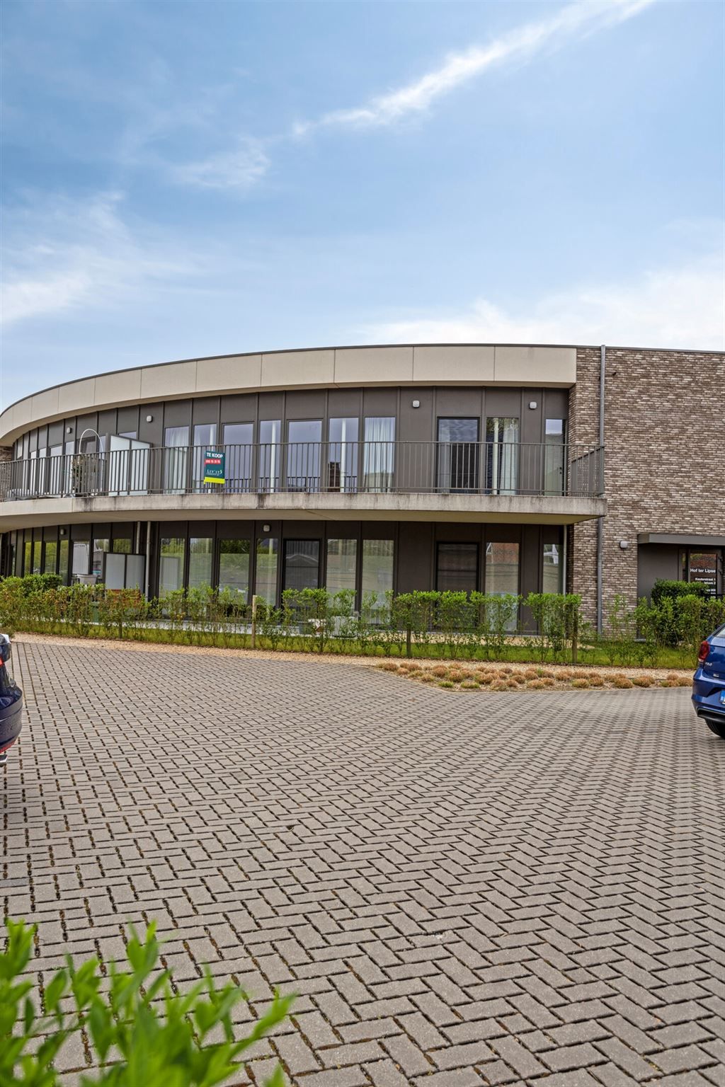 Recent 1-slaapkamer appartement met groot terras foto 2