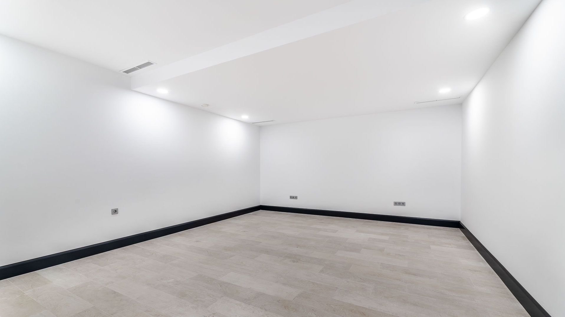 Recent gebouwde villa op toplocatie in Sierra Blanca foto 19