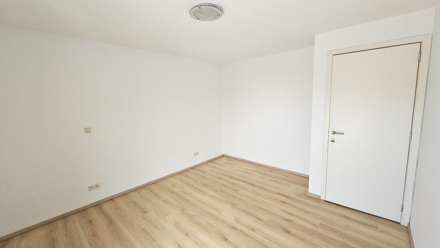 Een schitterend appartement met ruim en rustig terras op de eerste verdieping van “Residentie Ta Pagonia”. foto 8