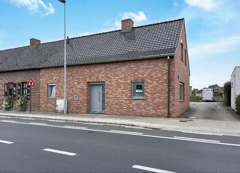 Woning - HOB foto {{pictureIndex}}