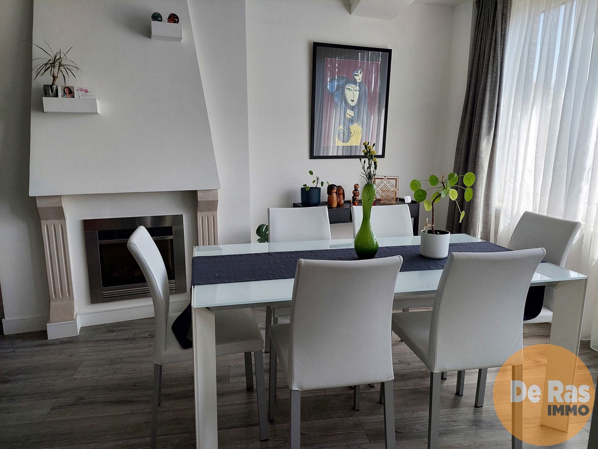 GENT - Instapklaar 4 slaapkamer appartement op 1ste verdiep foto 5