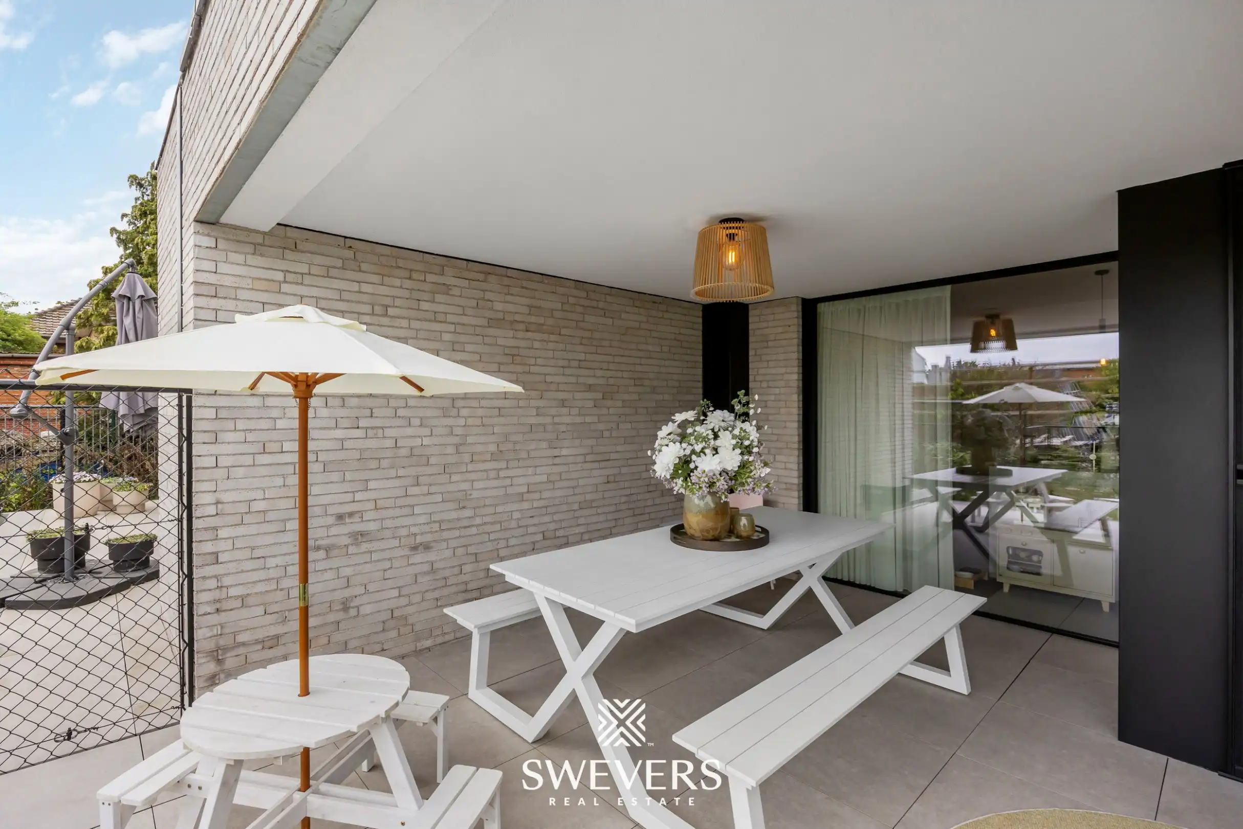 Nieuwbouwappartement met ruim terras, privétuin en ondergrondse staanplaats foto 16