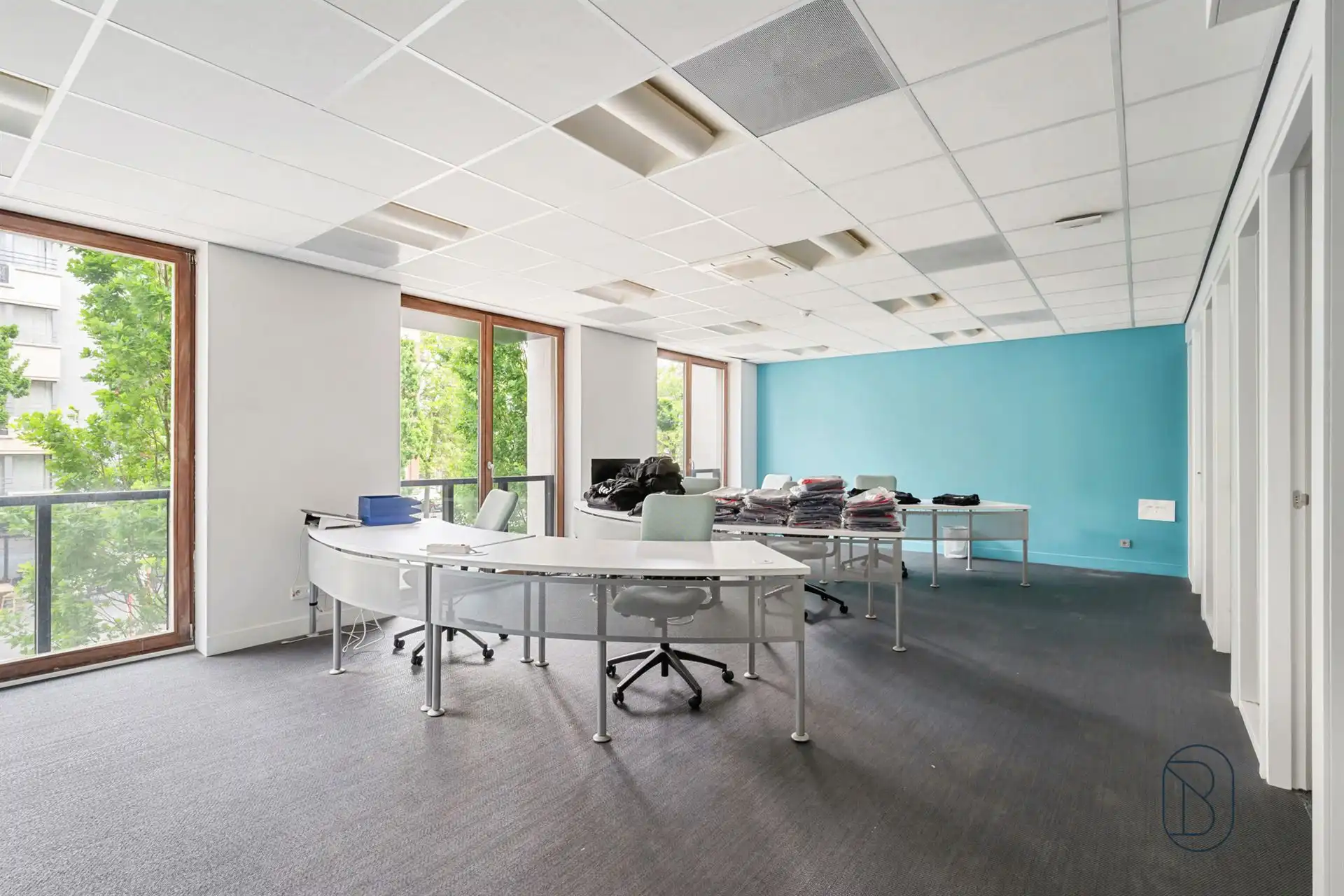 Topgelegen kantoorruimte van 450m2, veel potentieel foto 3