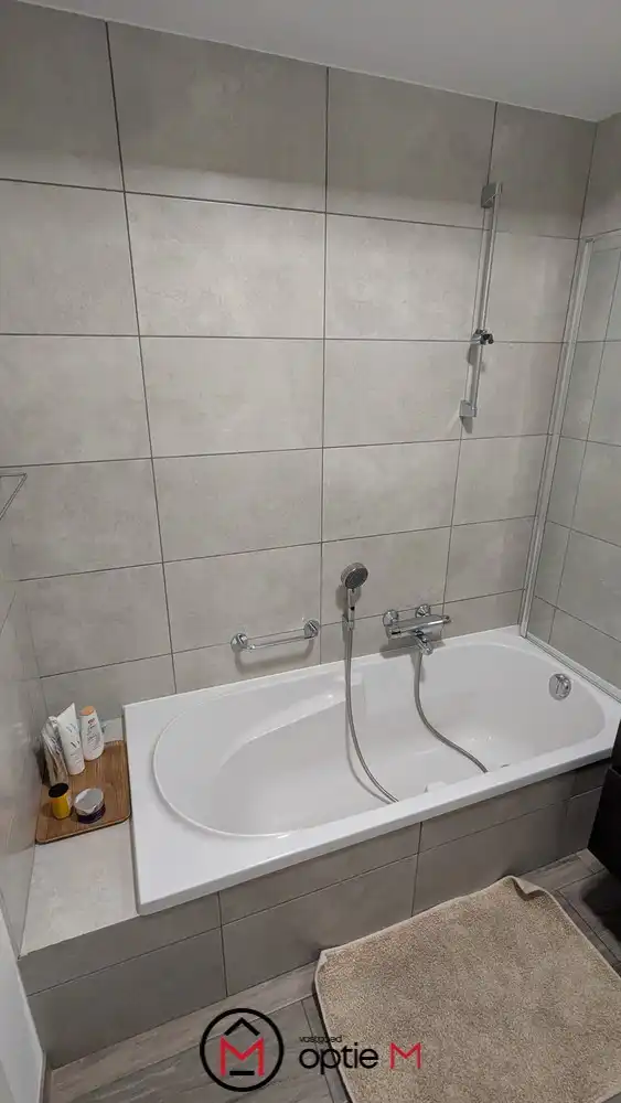 Appartement te koop in Maasmechelen – ruim 2-slaapkamerappartement met overdekt terras foto 11