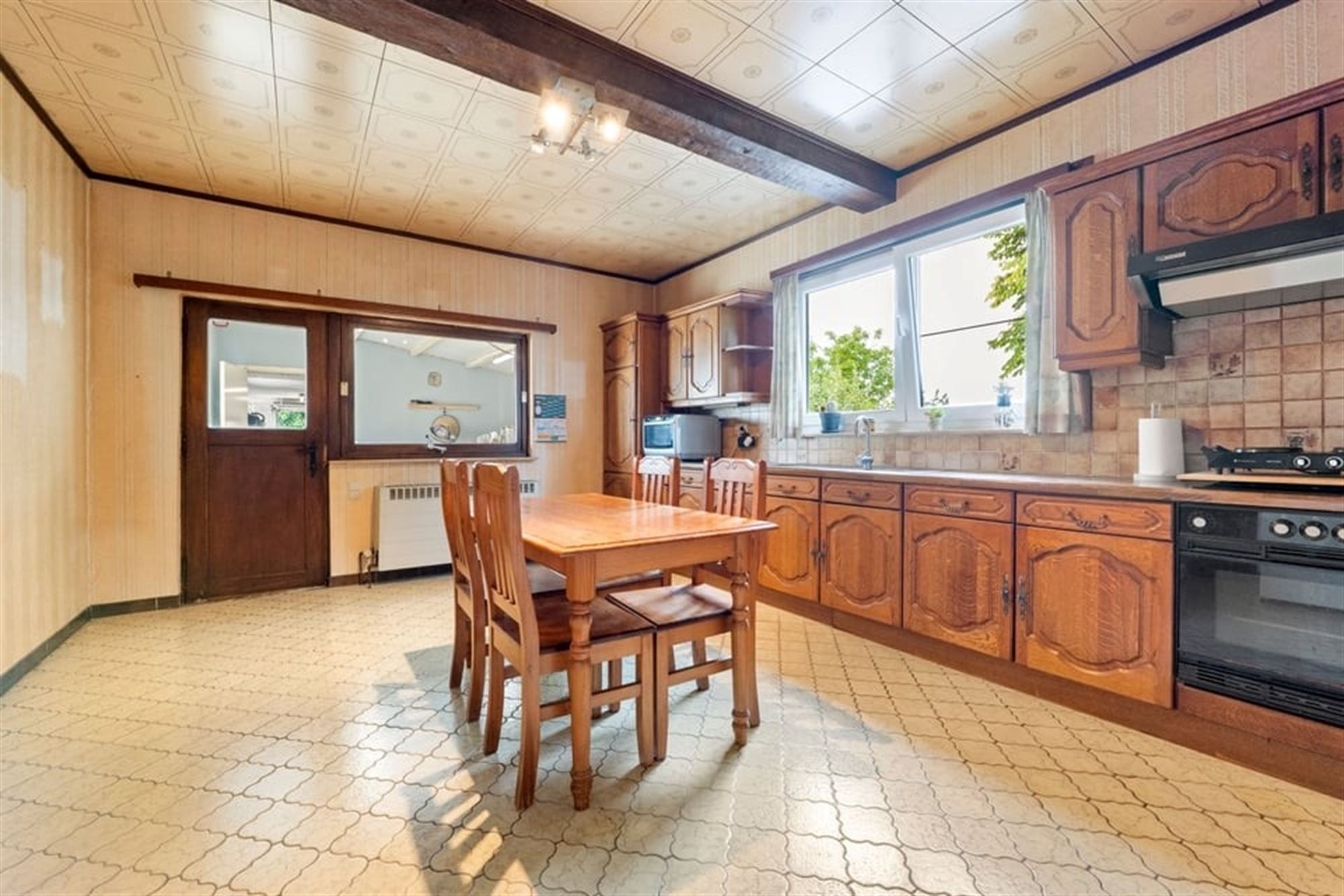 RENOVATIEPROJECT MET POTENTIEEL EN REEDS VERNIEUWDE VERDIEPING IN HARTJE KORTENAKEN foto 18