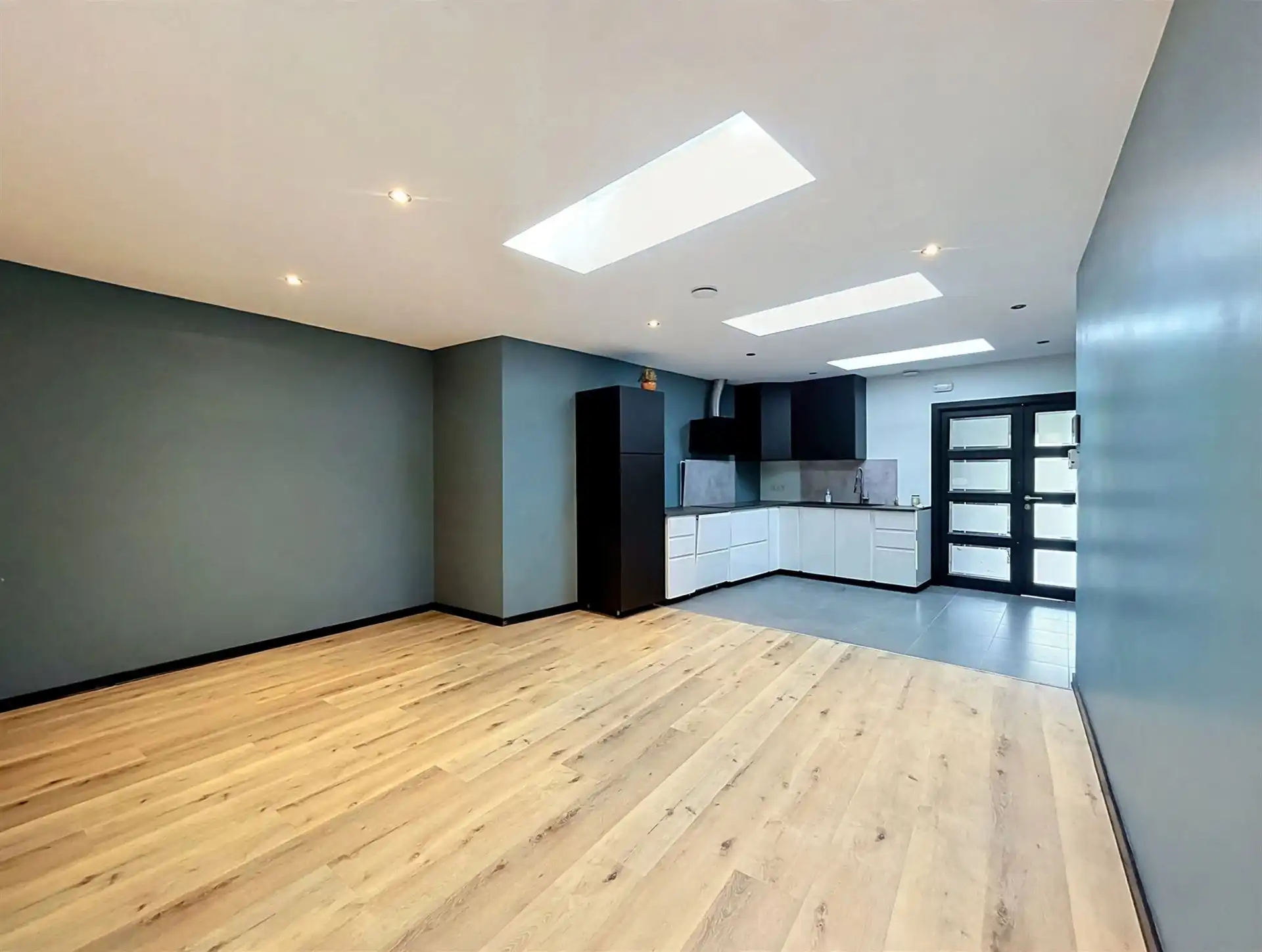 Rustig gelegen woning met 4 slaapkamers en 2 badkamers foto 7