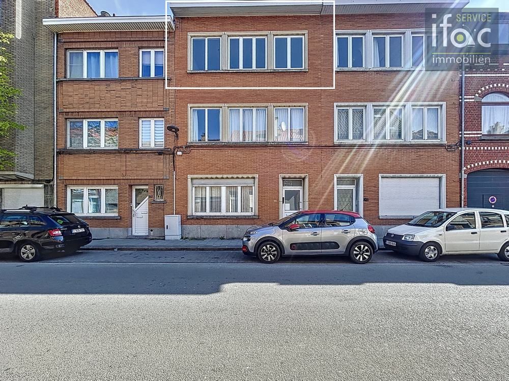 Lichtrijk appartement met terras in Evere foto 10
