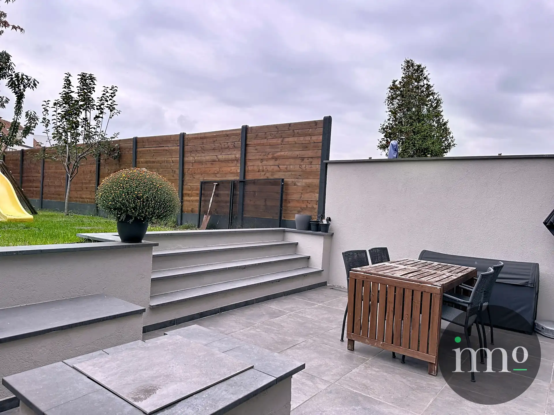 Kwalitatief afgewerkte recente bel-étage woning met tuin en terras op topligging foto 5