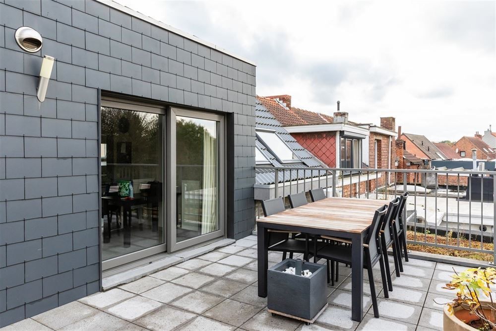 Instapklaar appartement met garagebox foto 19