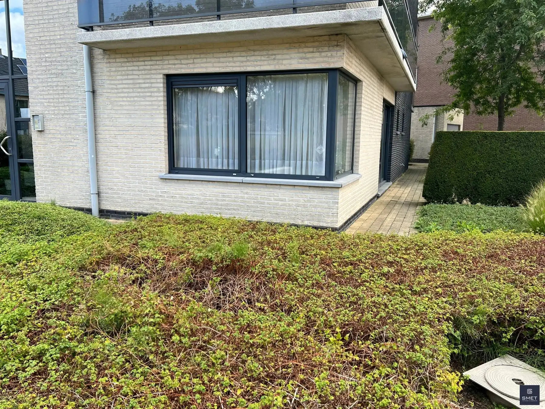 LICHTRIJK GLVLRS APPT MET 2 SLPKS EN 2 TERASSEN foto 3