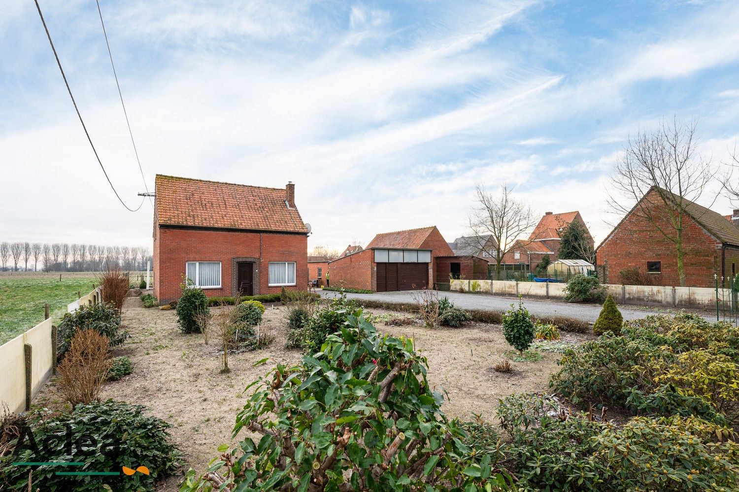 Rustig gelegen hoevetje met open zichten rondom foto 9