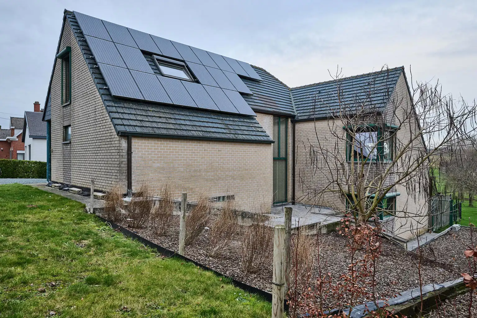 Villa te koop foto {{pictureIndex}}