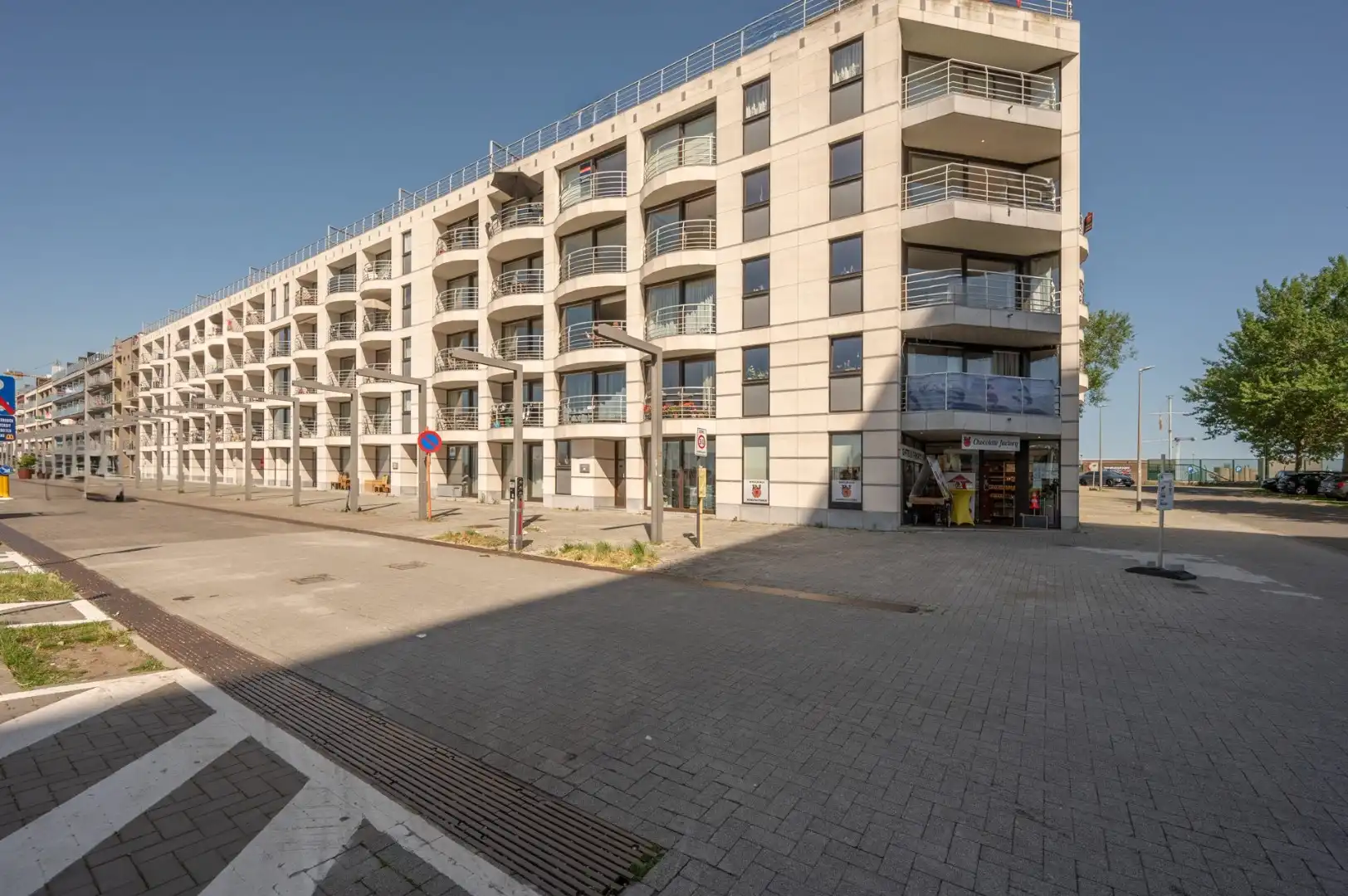 Instapklare studio met zicht op de jachthaven foto 11