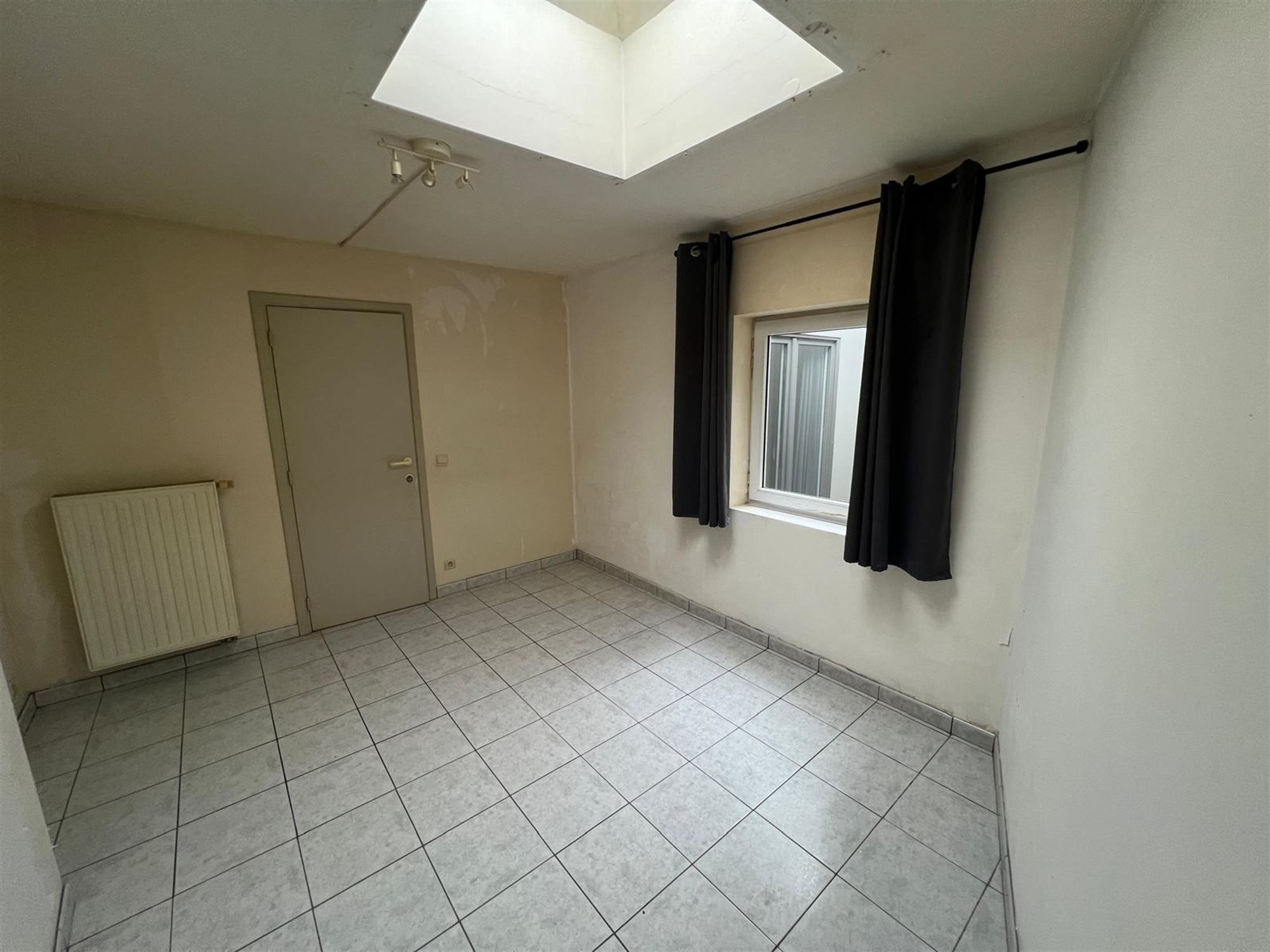 Goed gelegen gelijkvloers 2 slaapkamer appartement  foto 19