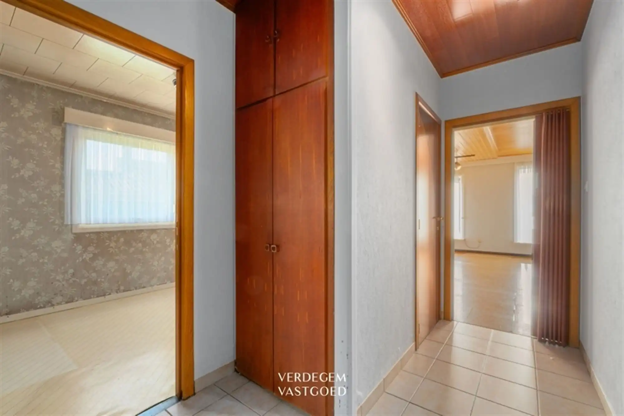 Rustig gelegen bungalow met 3 slaapkamers, garage en tuin foto 5