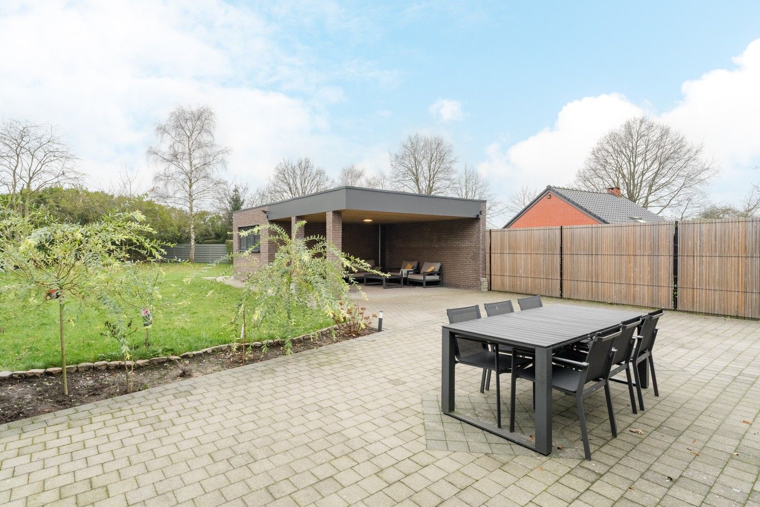 Moderne gezinswoning met 4 SLK op een ruim perceel van 894m² op een top locatie te Lommel foto 32