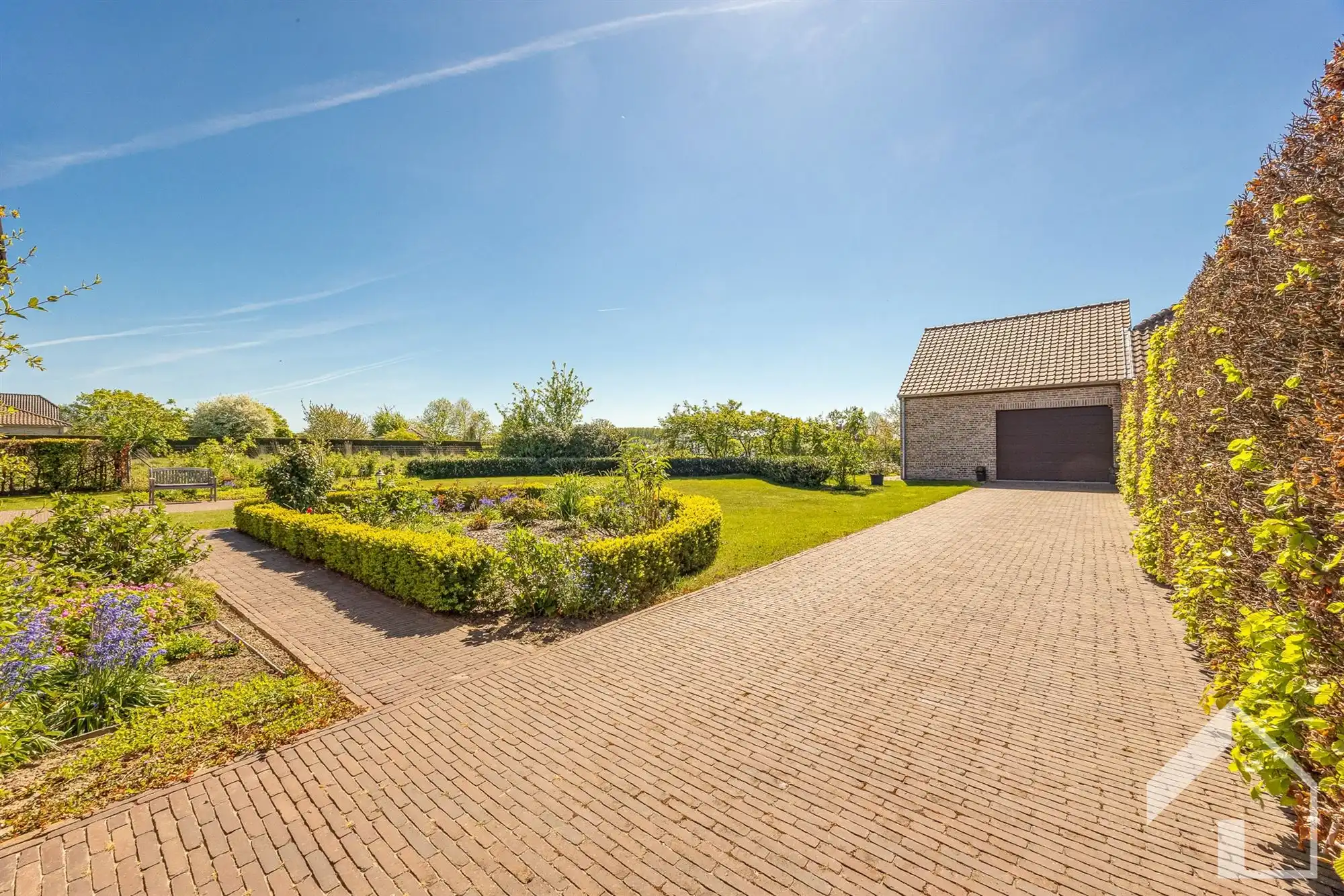 mooi landhuis in groene en rustige omgeving foto 21