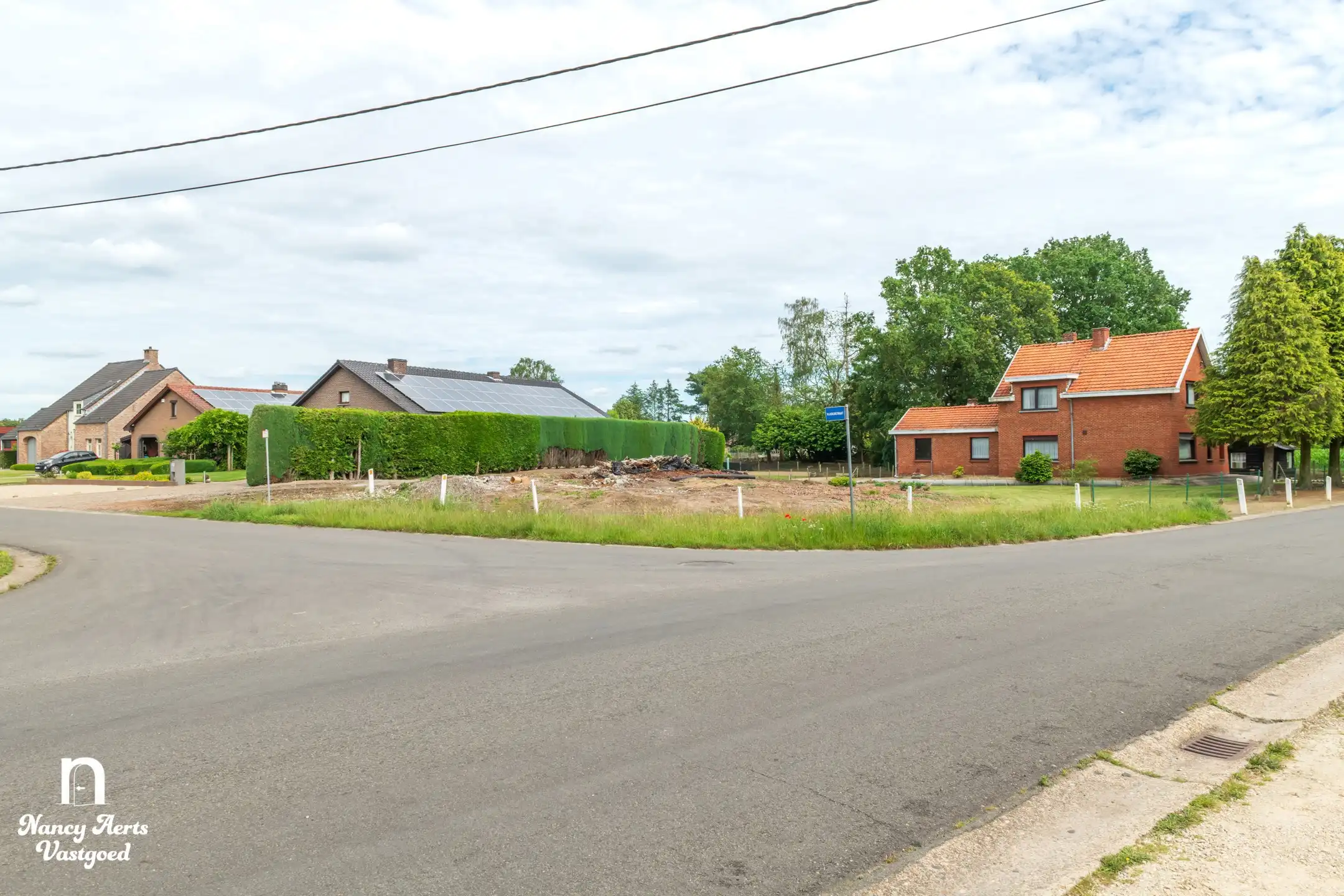 Klassieke nieuwbouwwoning in rustige, groene omgeving foto 7