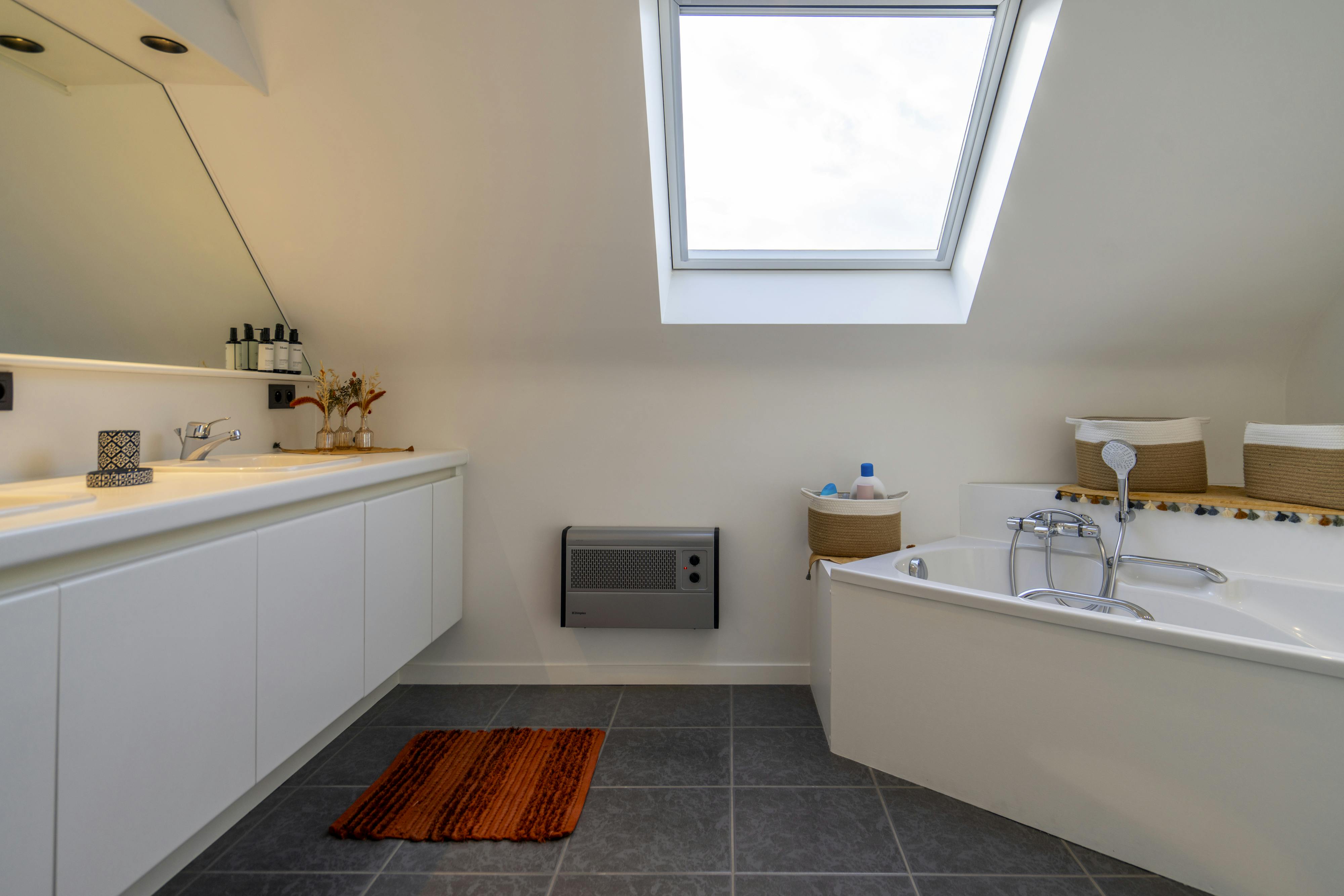 Knappe villa met bijgebouwen te koop in Kluisbergen  foto 15