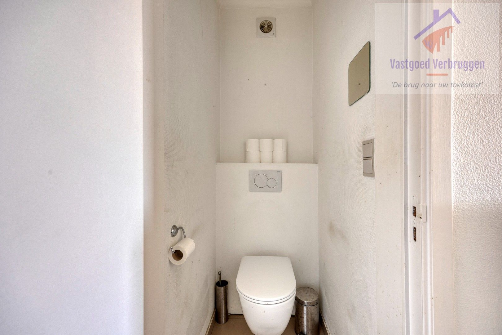 Instapklaar ruim 3 slpk duplex-penthouse met 2 terrassen in centrum van Erembodegem foto 14