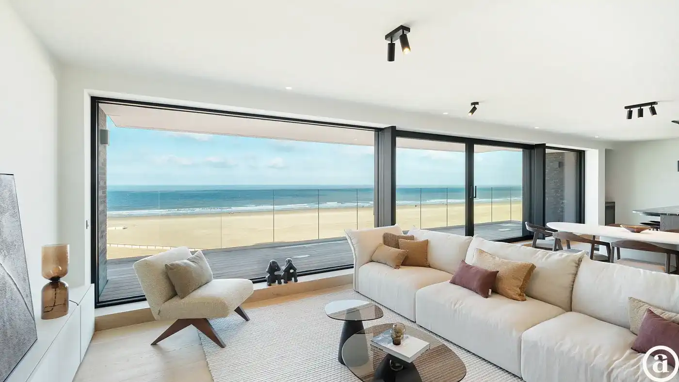 Exclusief high-end appartement in iconisch gebouw aan RBSC. foto 3
