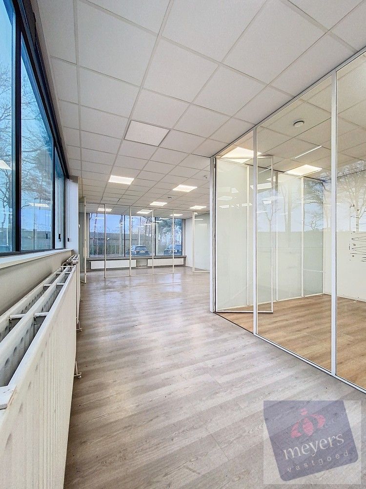 Multifunctioneel bedrijfsgebouw op toplocatie in Bocholt foto 21