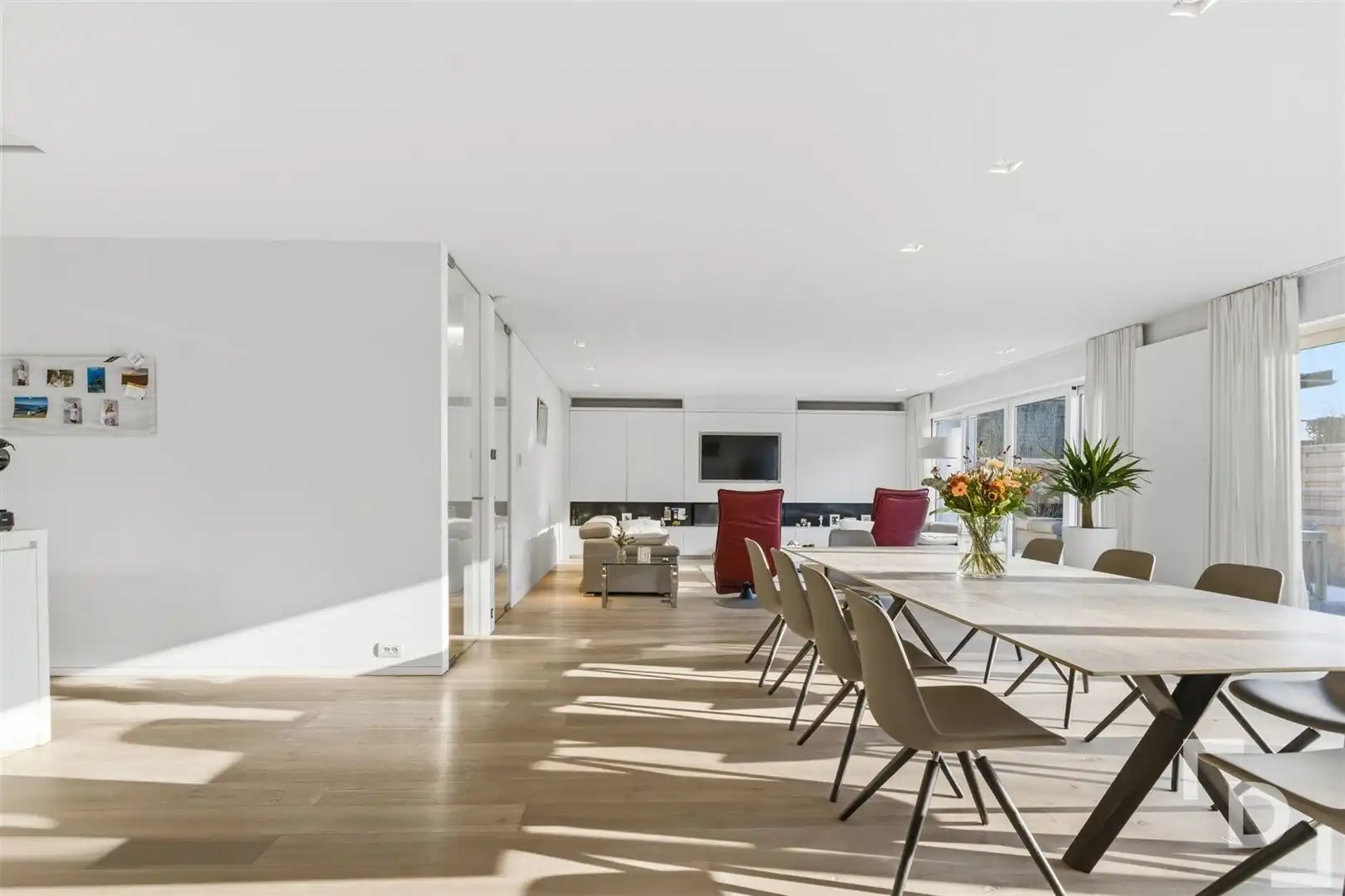 Moderne villa met hoogwaardige afwerking op topligging! foto 9